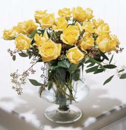 The FTD Classic Rose Bouquet