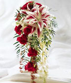 USA Wedding USA,,:The FTD Here Comes the Bride? Bouquet