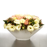 New Zealand Anniversary New Zealand,:Peaches and Creams Boat Vase