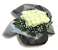  Sweden Flower Sweden Florist  Sweden  Flowers shop Sweden flower delivery online  :White roses group arrangement