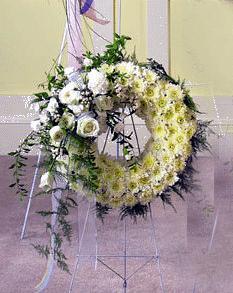 Sympathy White wreath