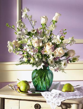 Mixed fine white flowers